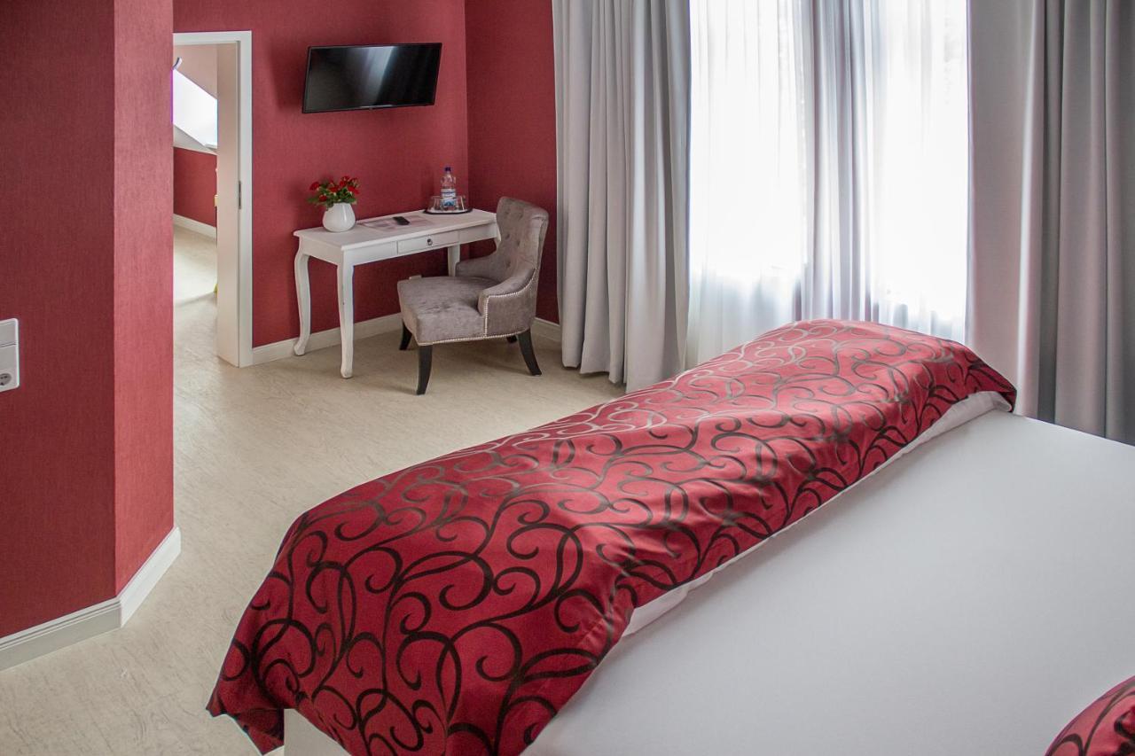 Haus Hotel & Pension Villa Laluna Blankenburg  Extérieur photo